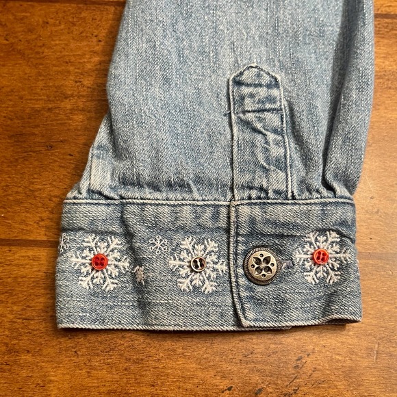Christopher and Banks Jean Jacket Embroidered Snow Days Womens L 400:S1414 - Picture 10 of 16